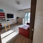Adg Emilia 10 Appartamenti Del Garda