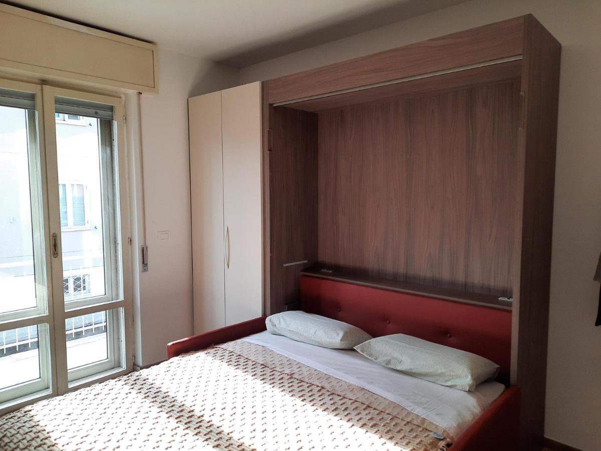 Adg Emilia 10 Del Garda